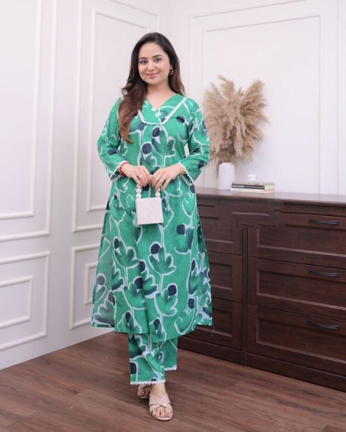 Green Cotton kurti & Pant