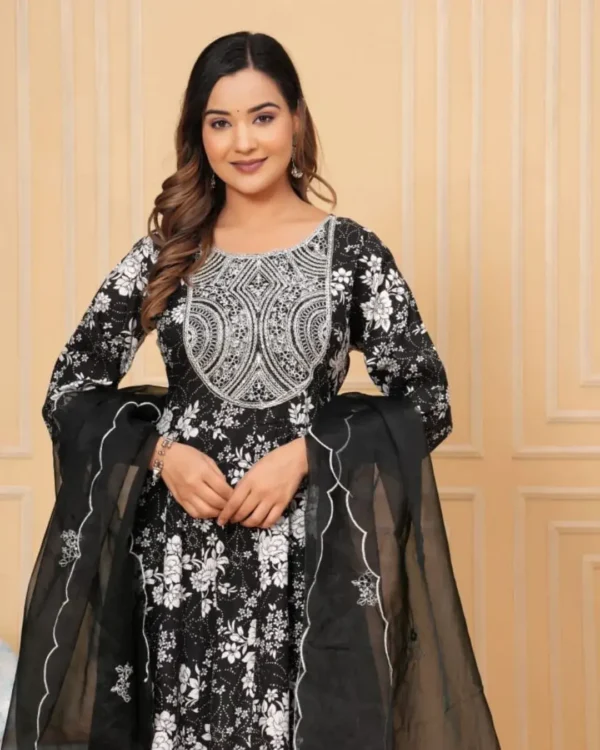Black White Anarkali Kurti With Pant And Dupatta