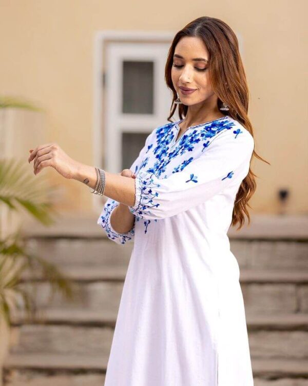 Cotton Blue And White Kurti With Pant