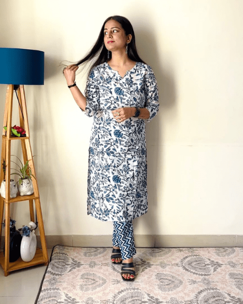 Blue And White Floral Printed Kurti