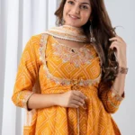 Handcrafted Heavy Kurti Set