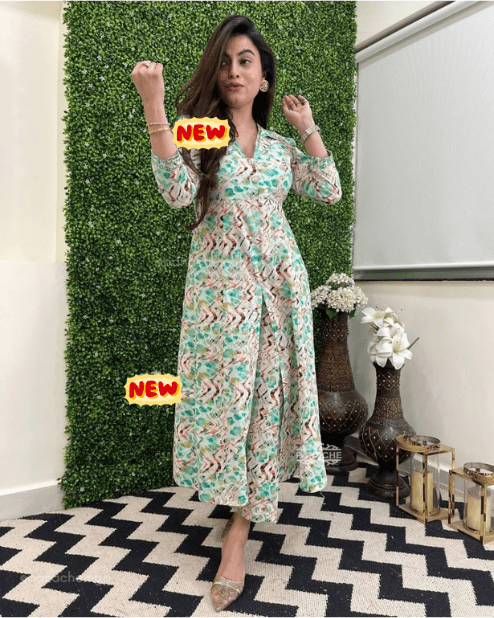 Green Front Cut Kurti With Pants