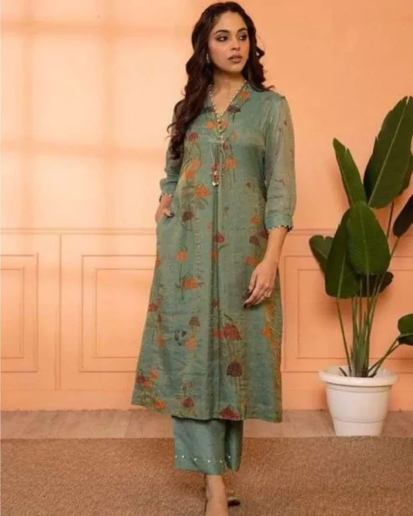 Chinon Green Kurti Pant Set