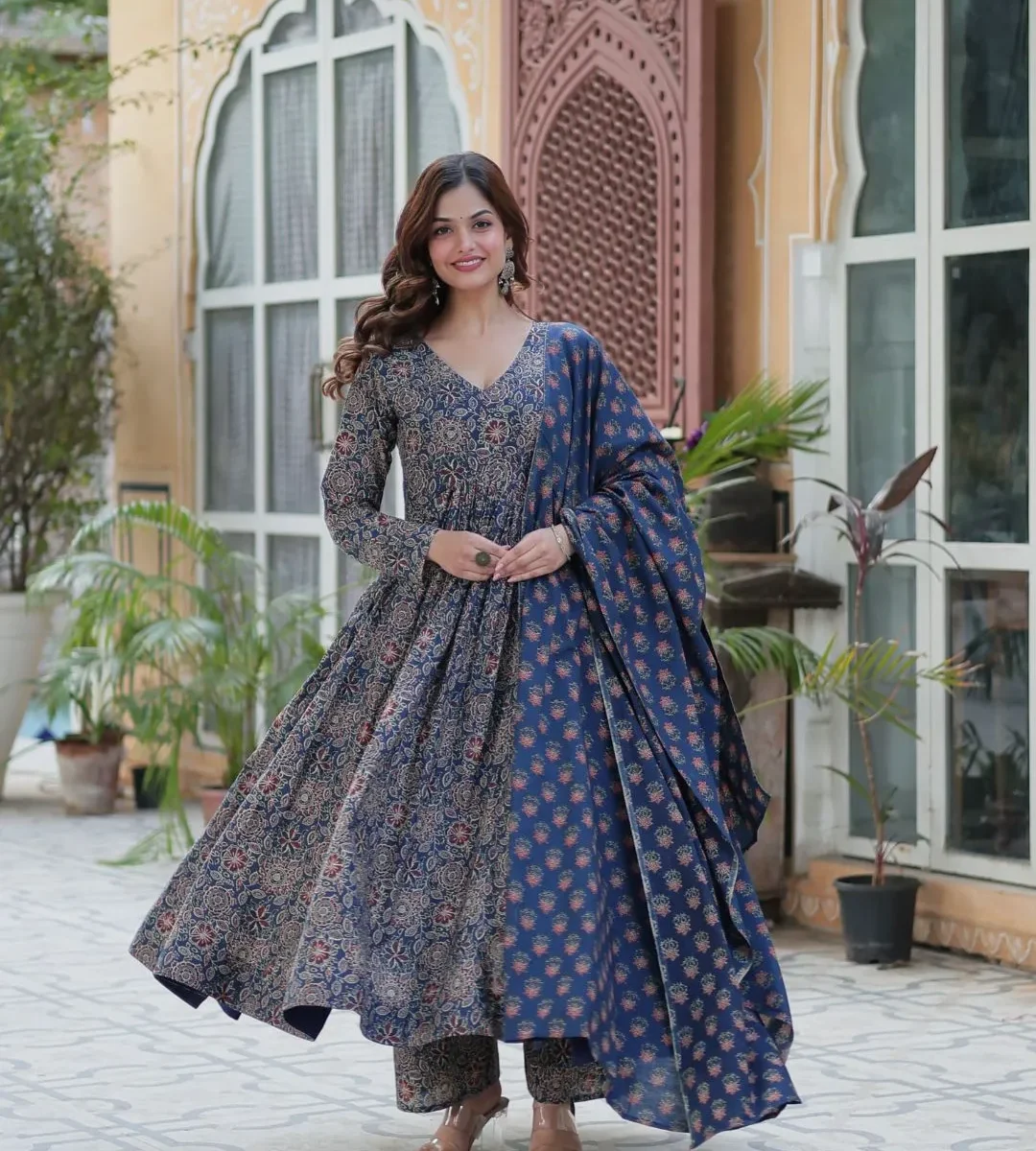Printed Full Sleeve Anarkali Kurti Set
