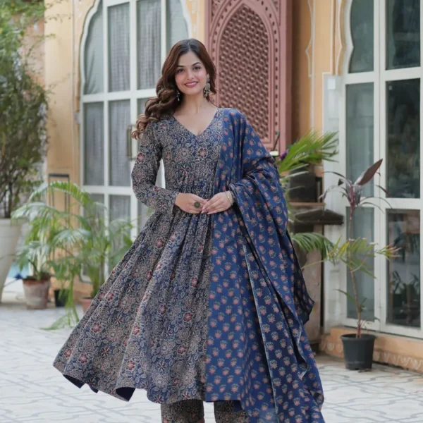 Printed Full Sleeve Anarkali Kurti Set