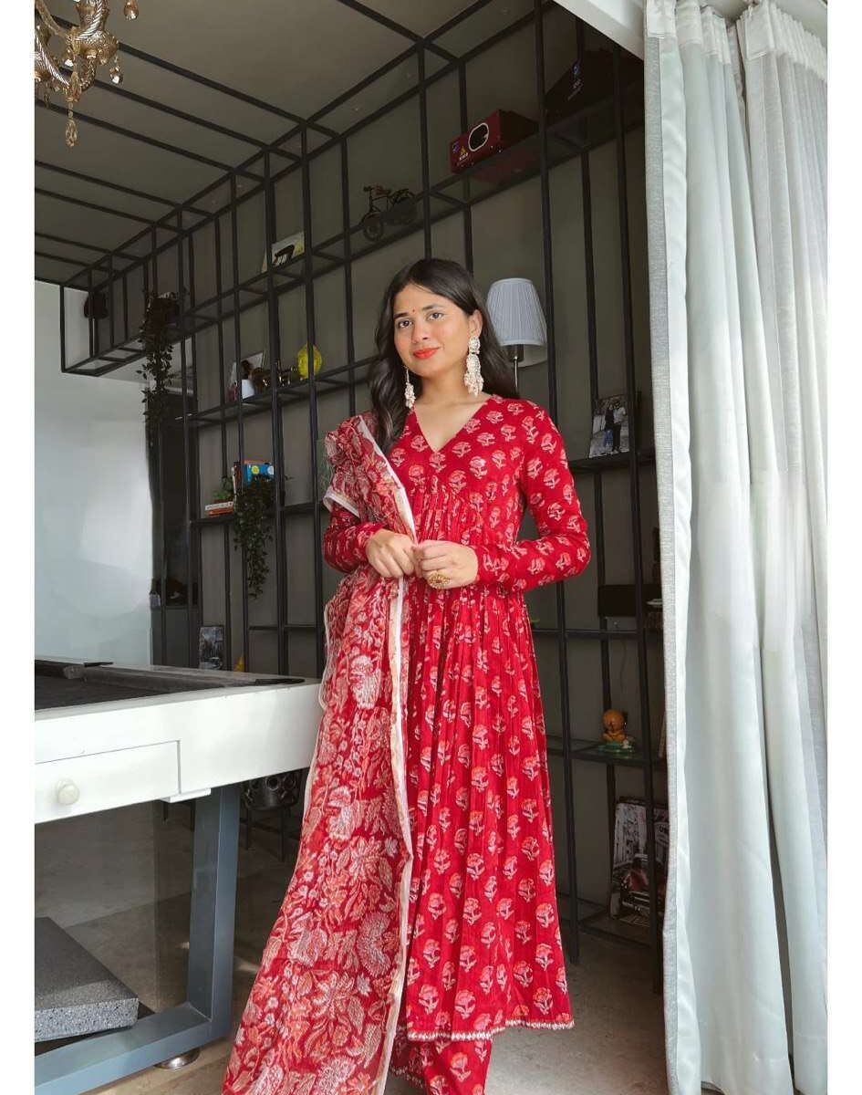 Red Colour Cotton Kurti​ Set