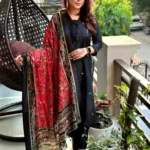 Black Kurti With Red Dupatta