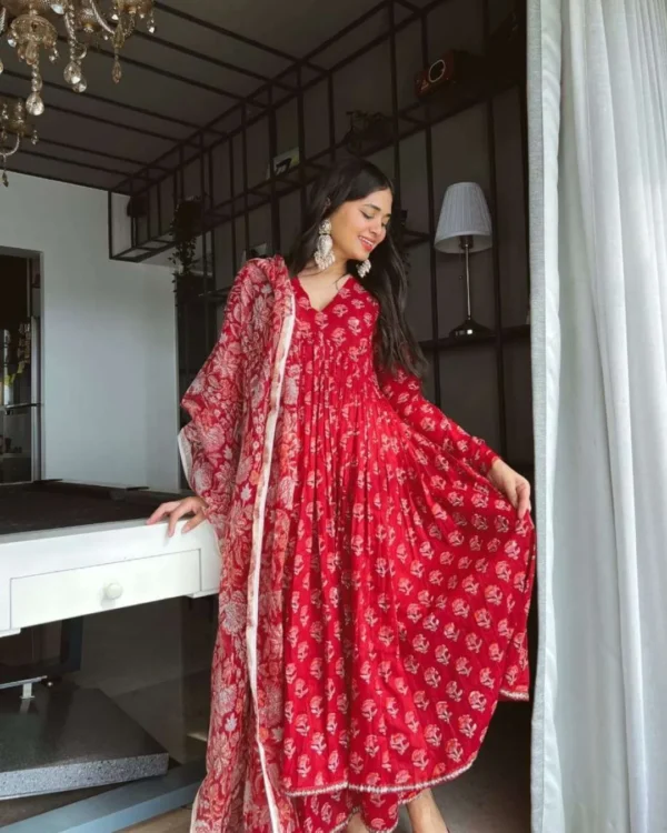 Red Colour Cotton Kurti​ Set