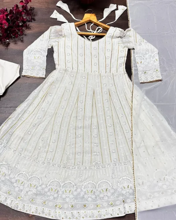 Off White Anarkali Kurti Set