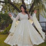 Off White Anarkali Kurti Set