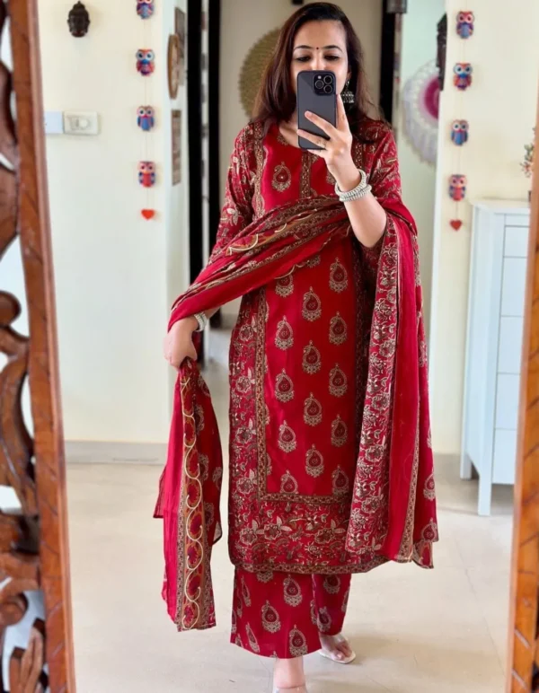 Red Colour Cotton Kurti​ Set