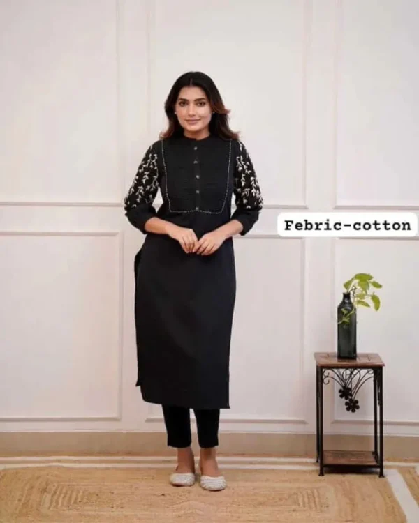 Black Cotton Blend Kurti Pant Set