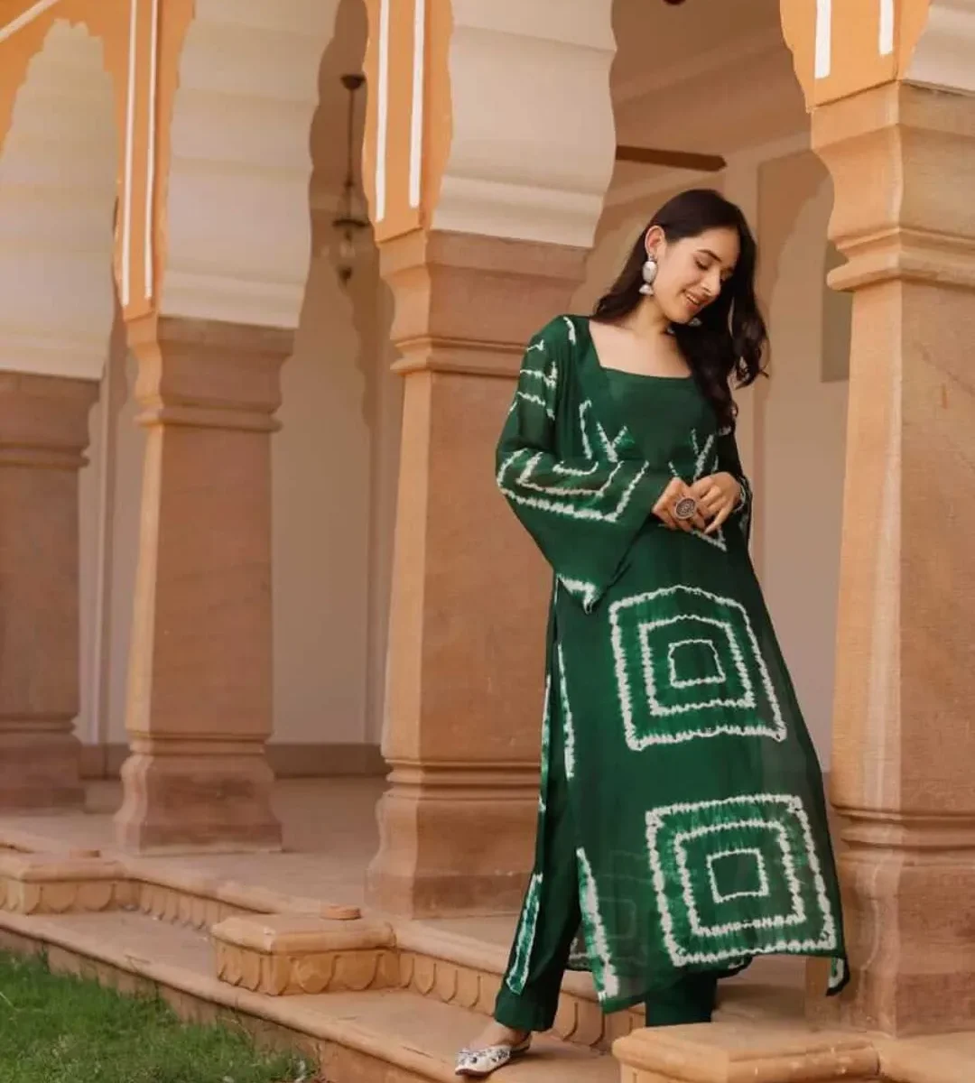 Green Floral Kurti Pant Set​
