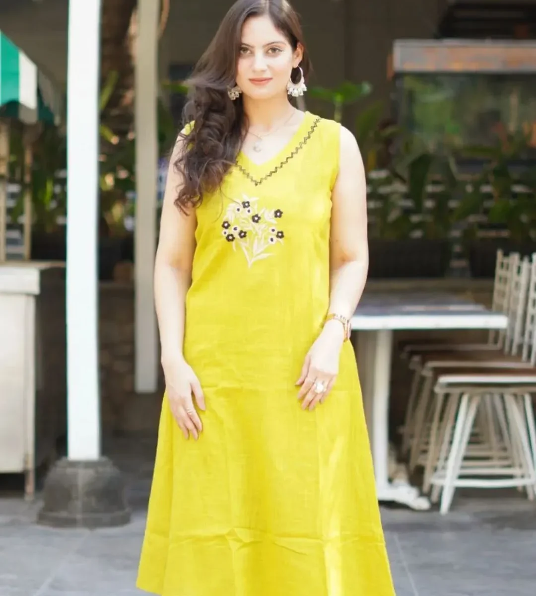 Sleeveless Yellow Kurti With Palazzo​ Set