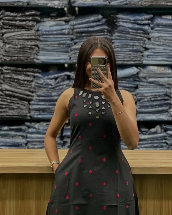Sleeveless Black Kurti With Palazzo​ Set