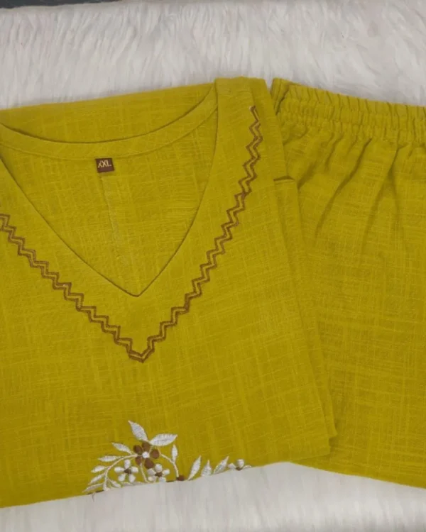 Sleeveless Yellow Kurti With Palazzo​ Set