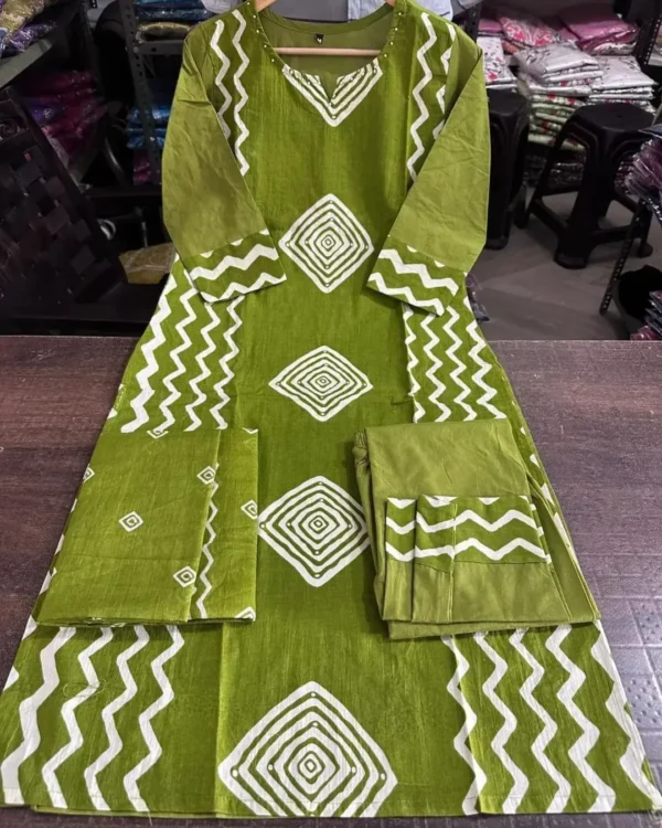 Mehndi Green Kurti Pant With Dupatta