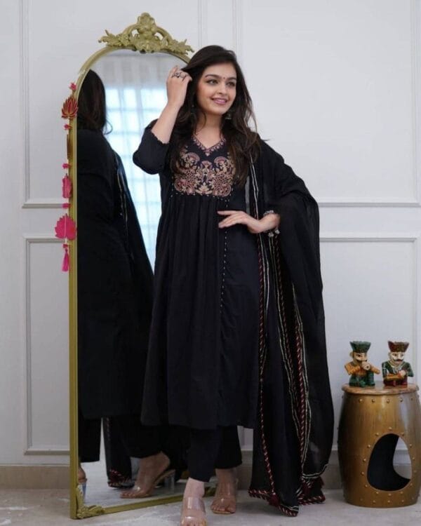 Black Kurti Pant Set With Dupatta