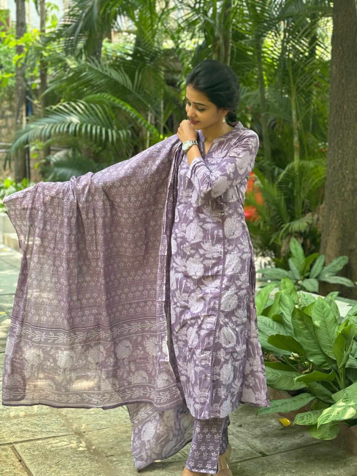 Floral Print Cotton Kurti Pant With Dupatta