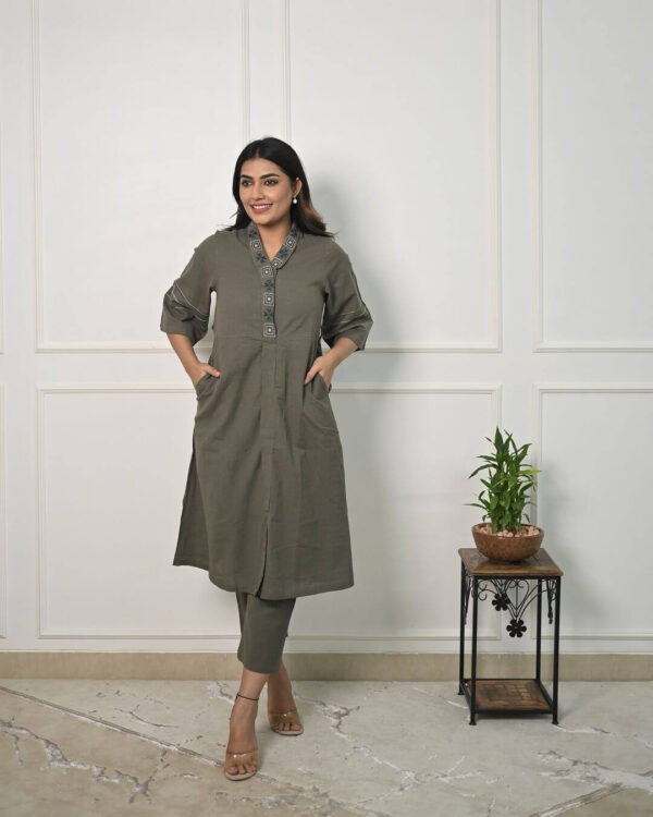 Grey Cotton Slub Kurti Pant Set