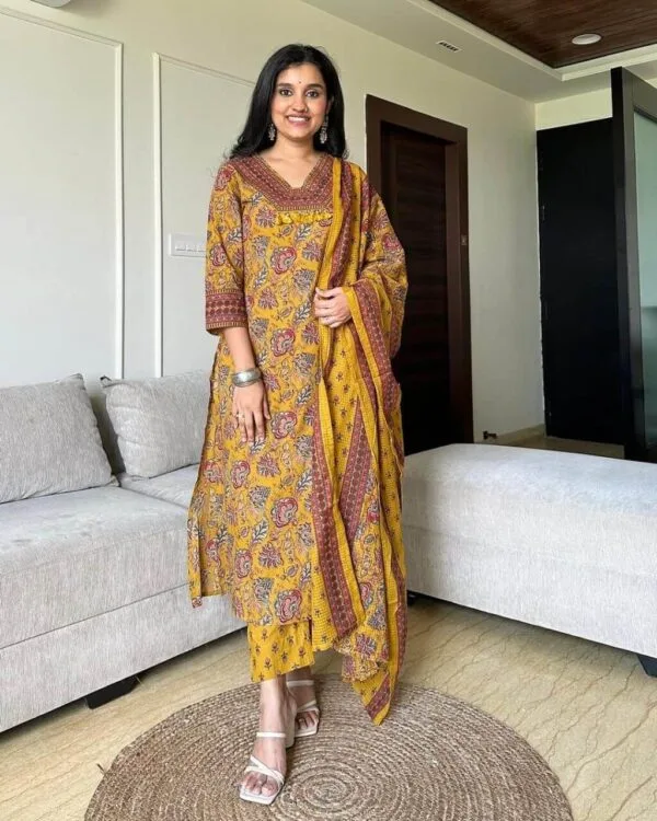 Yellow Floral Print Kurti Pant Dupatta Set