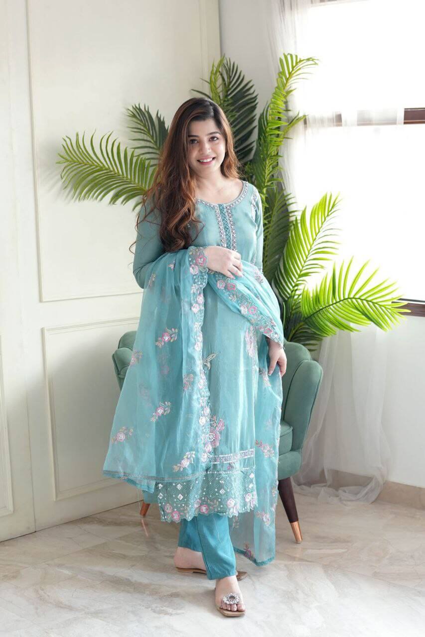 Sky Blue Chinon Kurti Pant With Dupatta