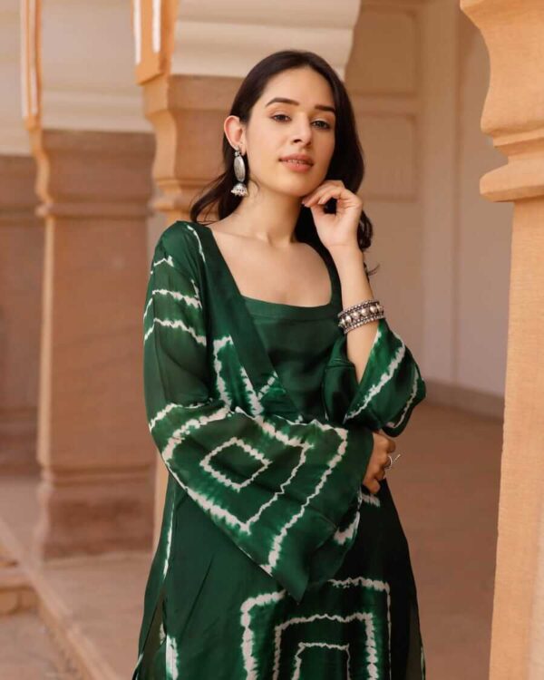 Green Floral Kurti Pant Set​