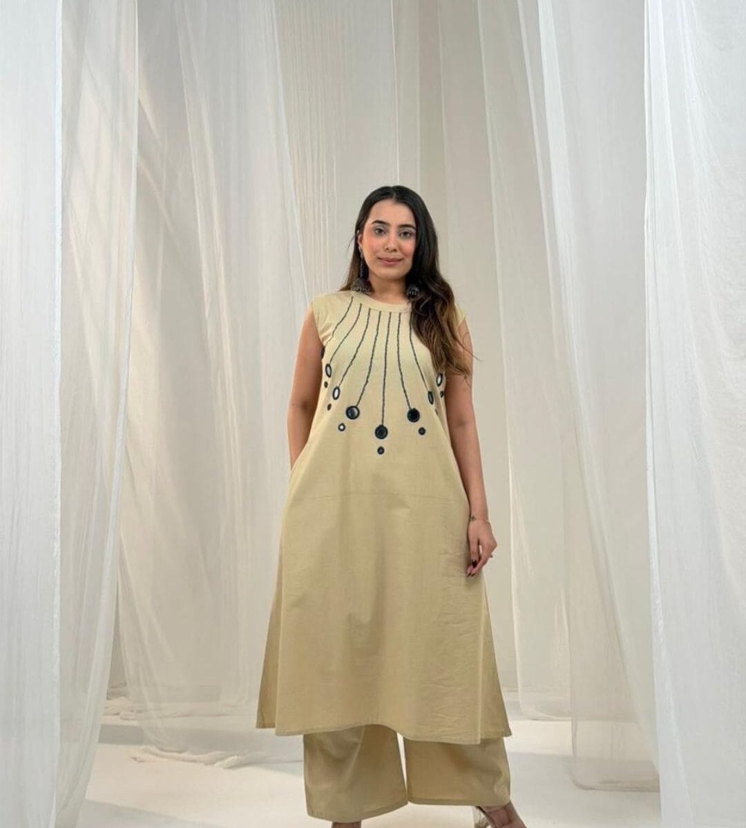 Floral Print Sleeveless Kurti With Palazzo