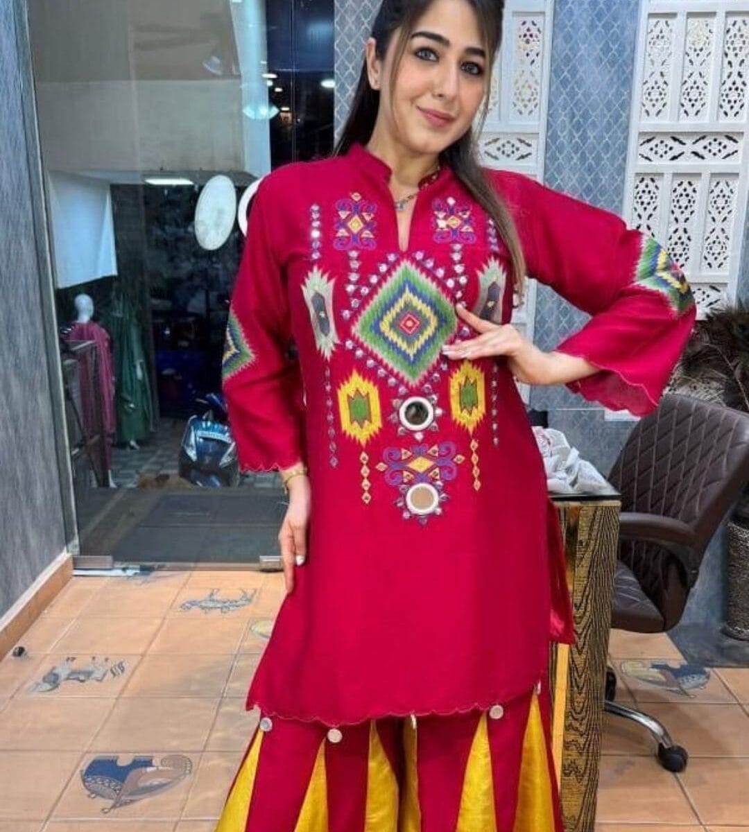 Red Floral Kurti​ With Pant Set
