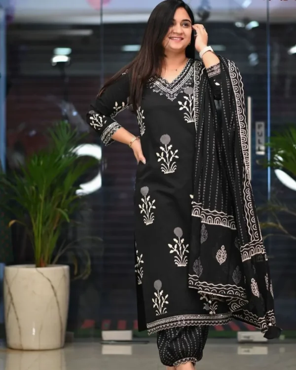 Afghani Salwar Kurti​ Style Set