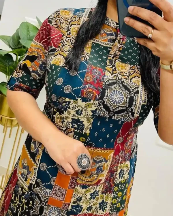 Multicolored Cotton Kurti With Pant