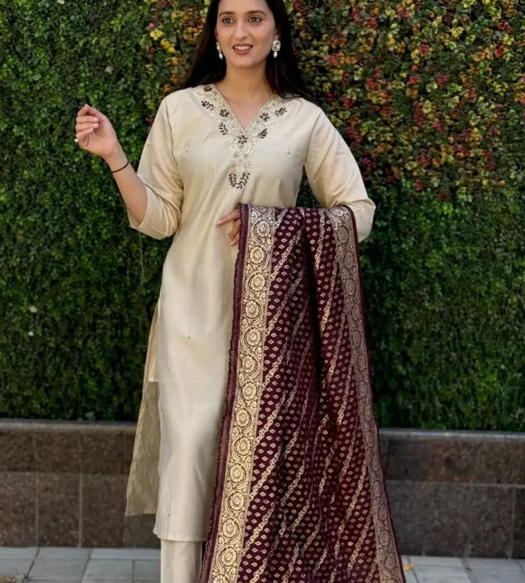Cream White Embroidered Kurti Pant With Dupatta​