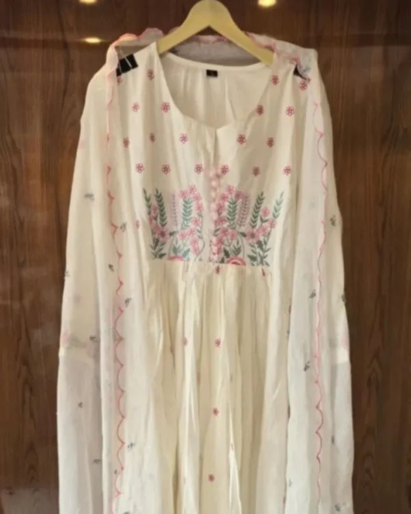 Cream White Embroidered Kurti Pant With Dupatta​ real