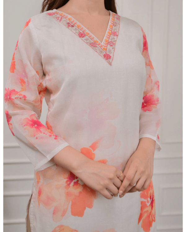 White Organza Kurti Pant With Dupatta Set​