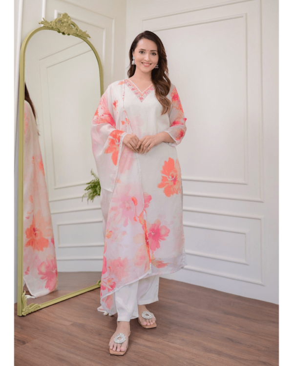 White Organza Kurti Pant With Dupatta Set​