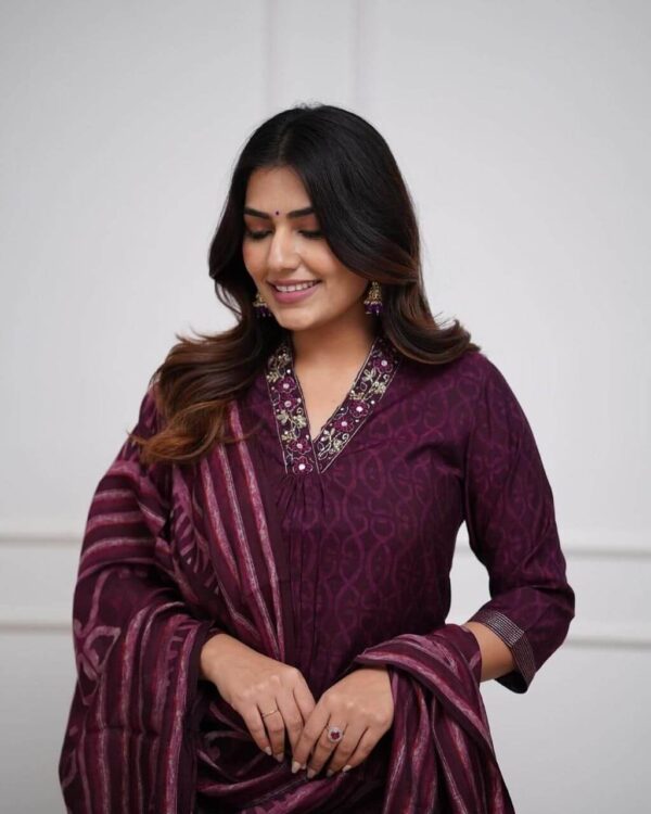 Cotton Maroon Kurti With Dupatta