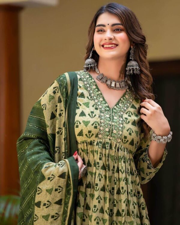 Green Cotton Alia Cut Suit Set