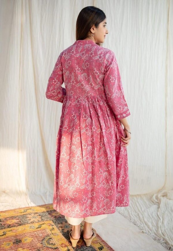 Jaipuri Floral Pink Kurti With White Pant