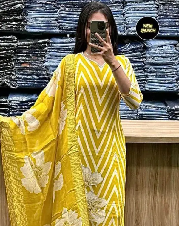 Yellow Kurti Set With Dupatta