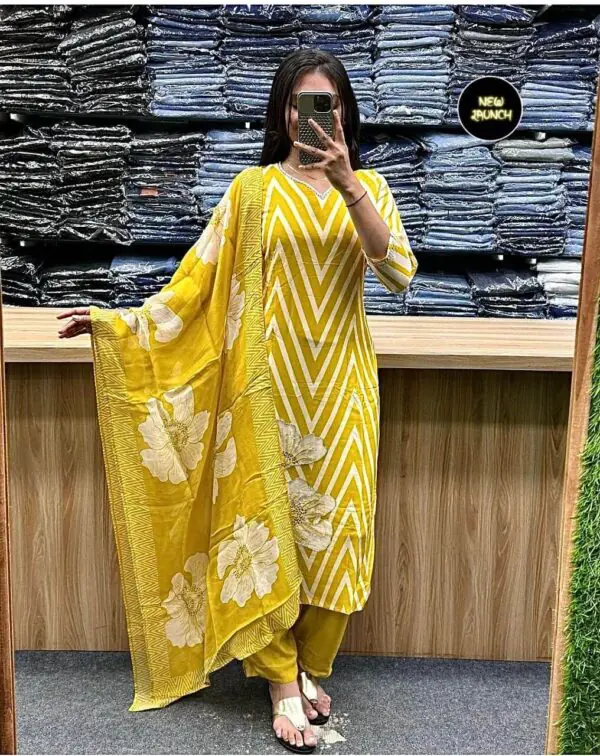 Yellow Kurti Set With Dupatta