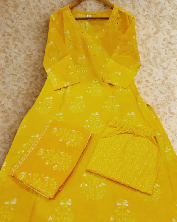 Yellow Cotton Kurti Pant With Dupatta Set1