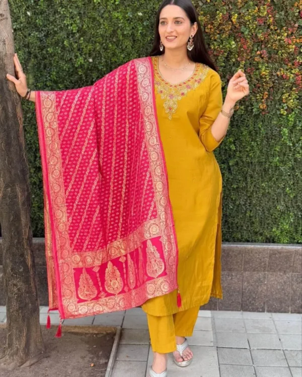 Yellow silk suit (3)