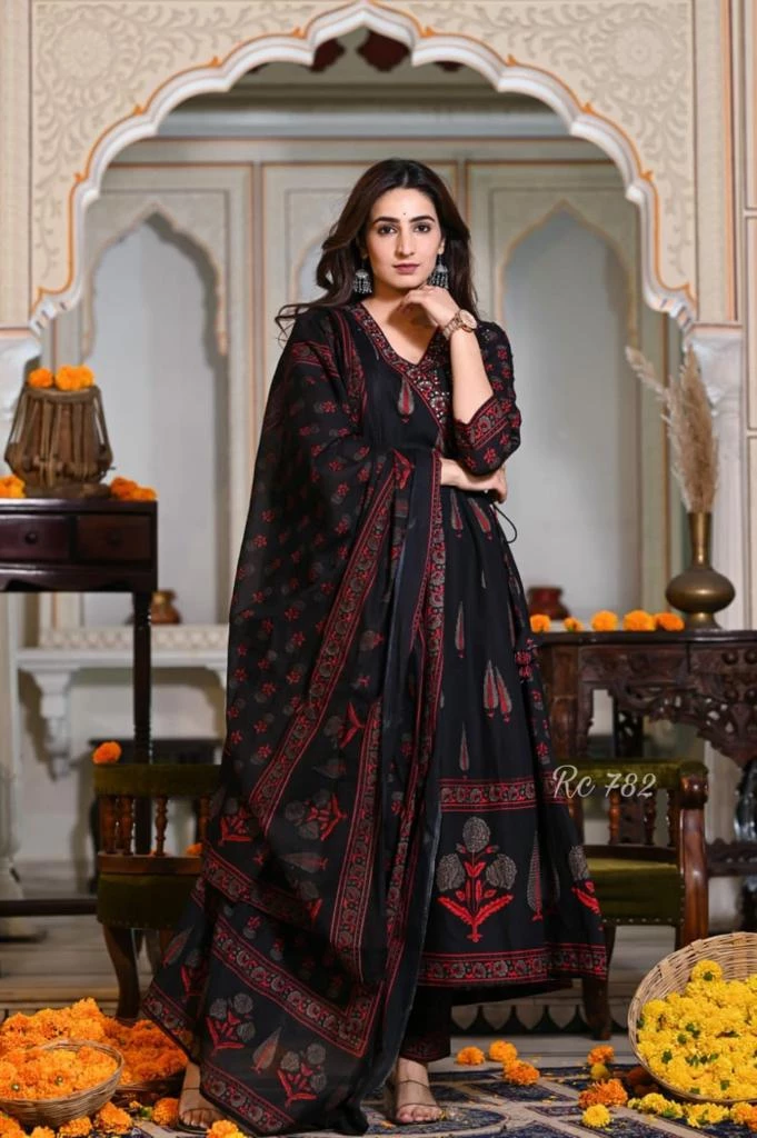 Black Angrakha Style Suit Set​