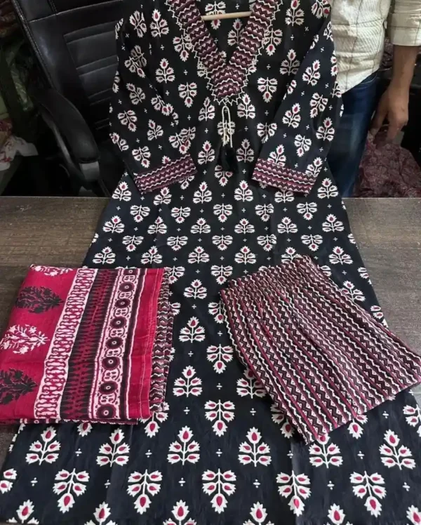 Black Cotton Printed Suit Set
