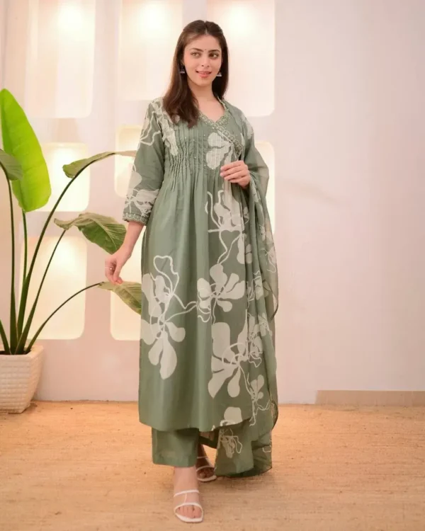 A-Line Green Cotton Suit Set 1