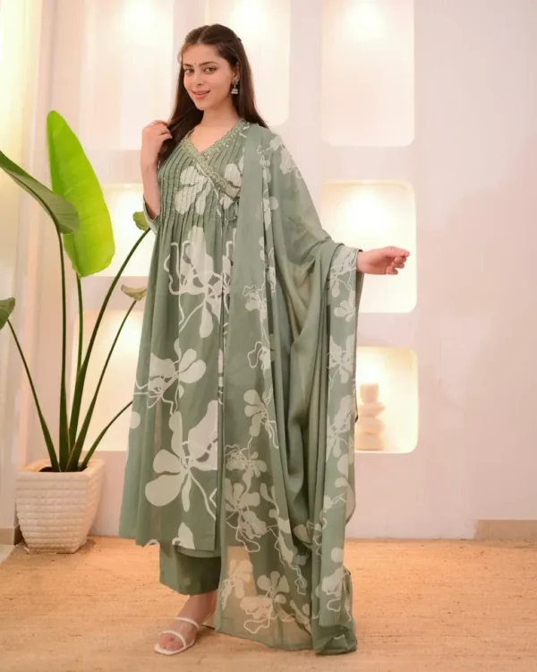 A-Line Green Cotton Suit Set 1