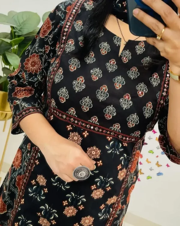 Black Cotton Printed Suit Set Front