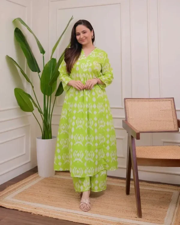 Casual Wear Kurti With Pants