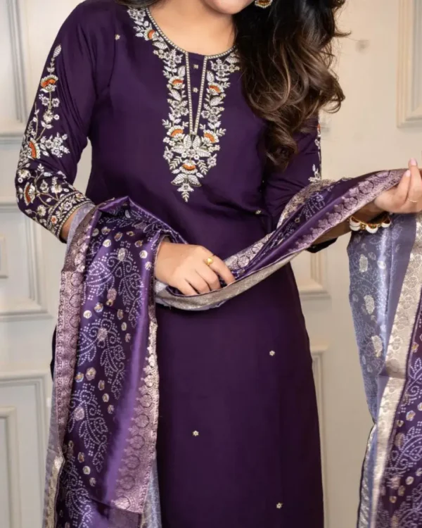 Silk Purple Kurti Pant Dupatta Set Front