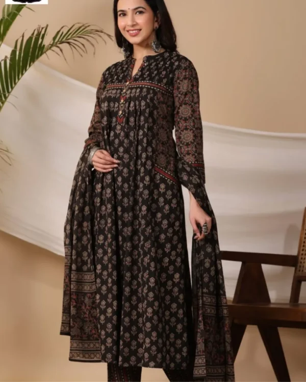 Floral Printed Black Cotton Suit Set